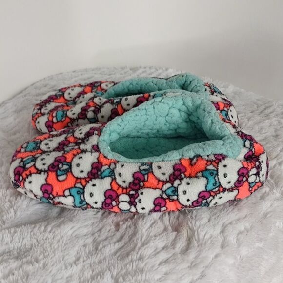 Hello Kitty Girl's Slippers  - Picture 5 of 5